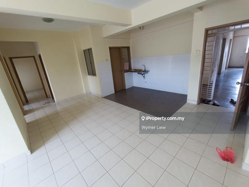 For Sale - Pangsapuri Saujana Gombak