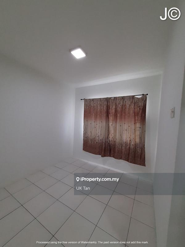 Townhouse for Sale in Bandar Saujana Putra, Tanjong Duabelas by UK Tan - iProperty.com.my