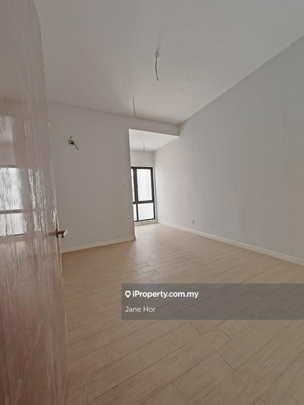 Rumah Berangkai 3 Tingkat untuk Dijual di 16 Sierra, Puchong oleh Jane Hor - iProperty.com.my