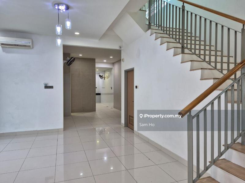 Semi-Detached House for Sale in Seksyen U10, Shah Alam by Sam Ho - iProperty.com.my