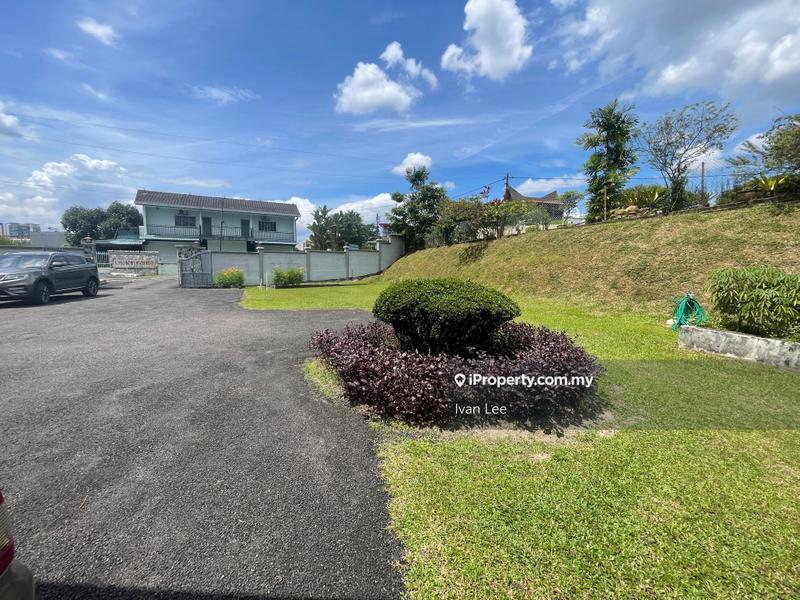 Bungalow House for Sale in (Very Big) PJ Jalan Gasing 1-Storey Bungalow, Petaling Jaya by Ivan Lee - iProperty.com.my