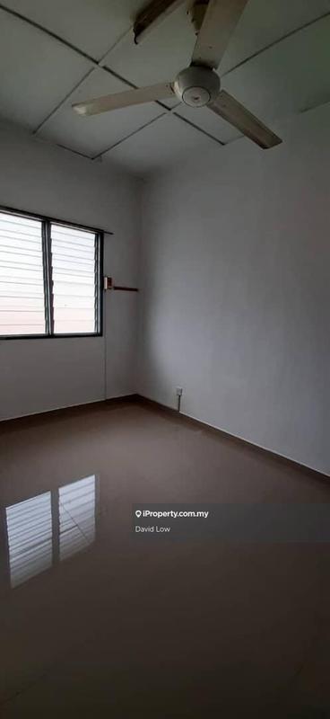 Rumah Pangsa untuk Dijual di Flat Pandan Jaya oleh David Low - iProperty.com.my