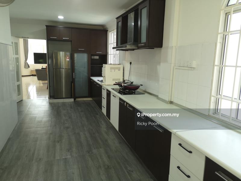 Bungalow House untuk Dijual di Taman Yarl, Jalan Klang Lama (Old Klang Road) oleh Ricky Poon - iProperty.com.my