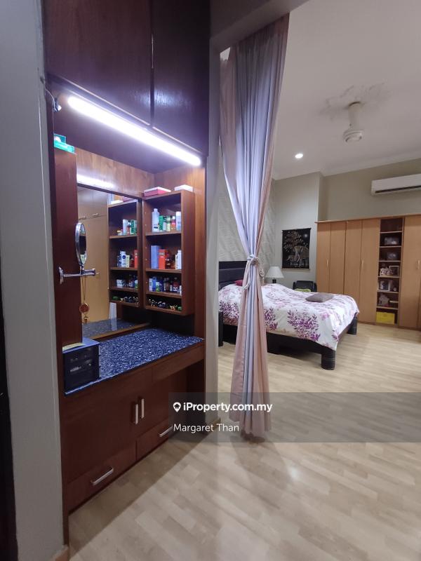 Rumah Berkembar untuk Dijual di Kelana Jaya, Petaling Jaya oleh Margaret Than - iProperty.com.my