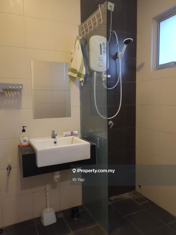 3-storey Terraced House for Sale in Serdang, Seri Kembangan by Kt Yap - iProperty.com.my