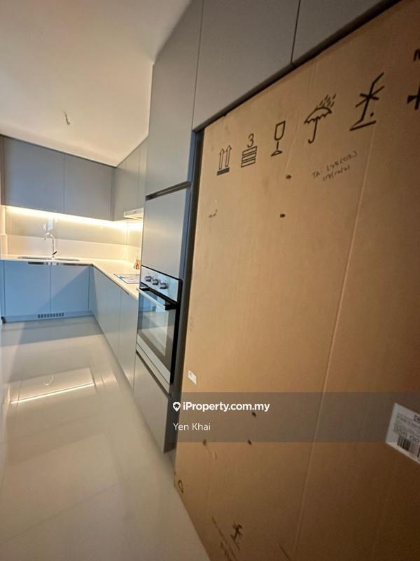 Residensi Servis untuk Dijual di Residensi Solaris Parq oleh Yen Khai - iProperty.com.my