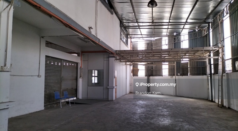 For Rent - 1.5 Semi D Warehouse/Factory For Rent Templer Business Park Seremban