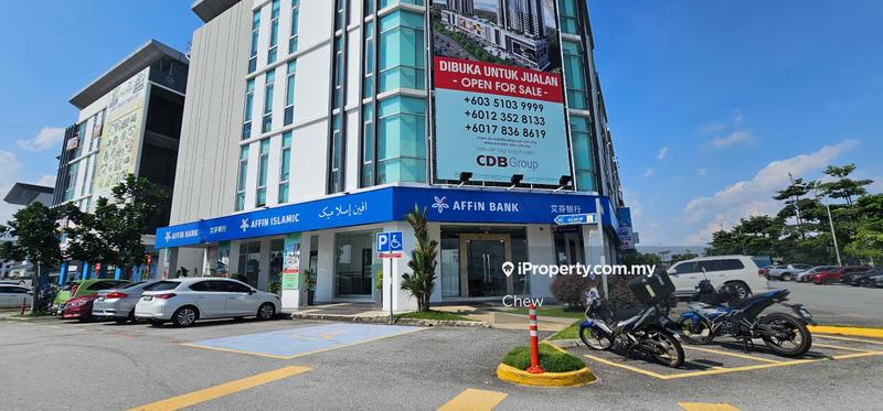 For Sale - Saujana Avenue