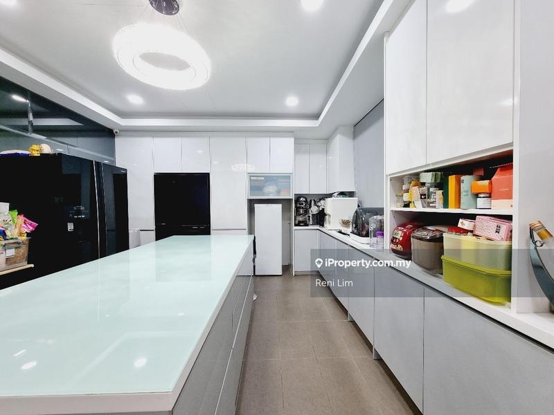 Bungalow House for Sale in Kota Damansara, Selangor by Reni Lim - iProperty.com.my