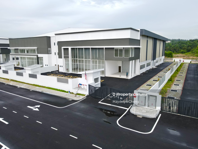 Semi-D Factory for Sale in Bandar Puncak Alam, Puncak Alam by Maydelyn Cheng - iProperty.com.my
