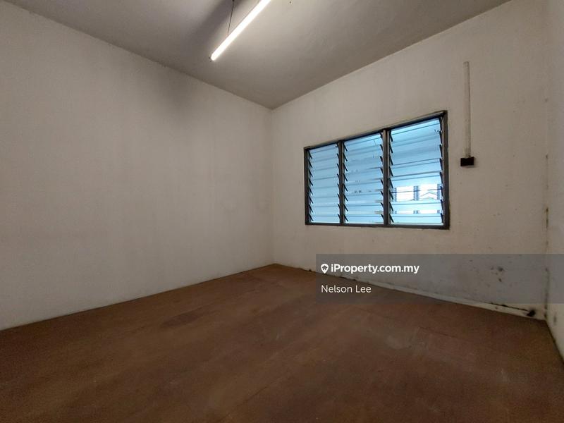 2-storey Terraced House for Sale in Taman Salak Selatan, Salak South by Nelson Lee - iProperty.com.my