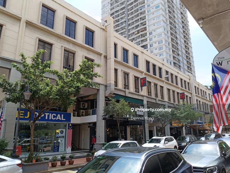 Kedai-Pejabat untuk Dijual di Plaza Damas, Sri Hartamas oleh Dennis Yong - iProperty.com.my