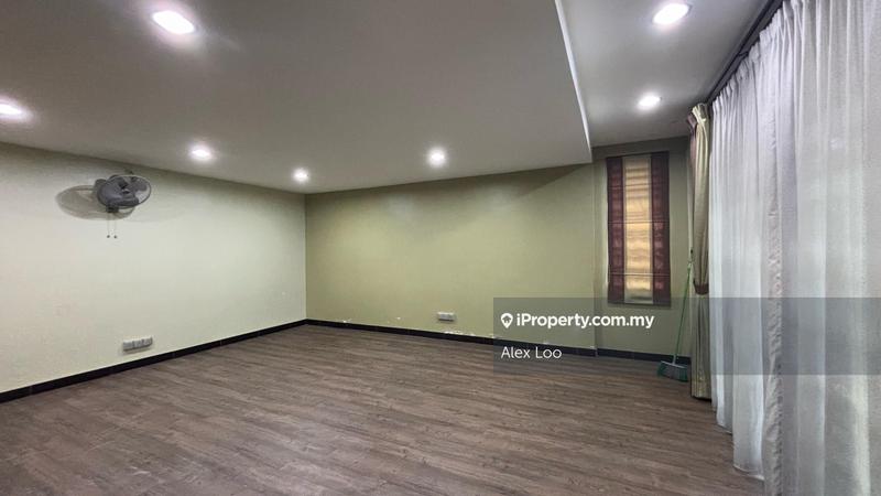 Banglo untuk Dijual di Bandar Seri Putra, Bangi oleh Alex Loo - iProperty.com.my