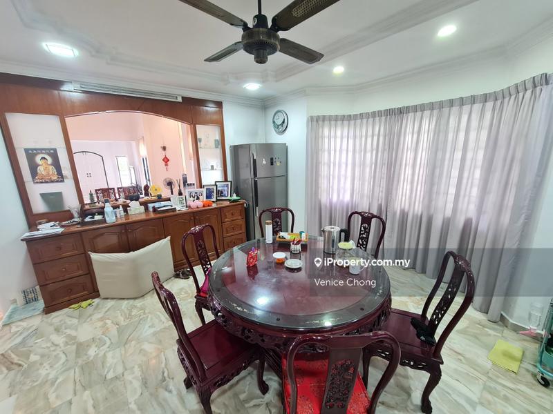 Bungalow House for Sale in Bukit Jalil Golf, Bukit Jalil by Venice Chong - iProperty.com.my