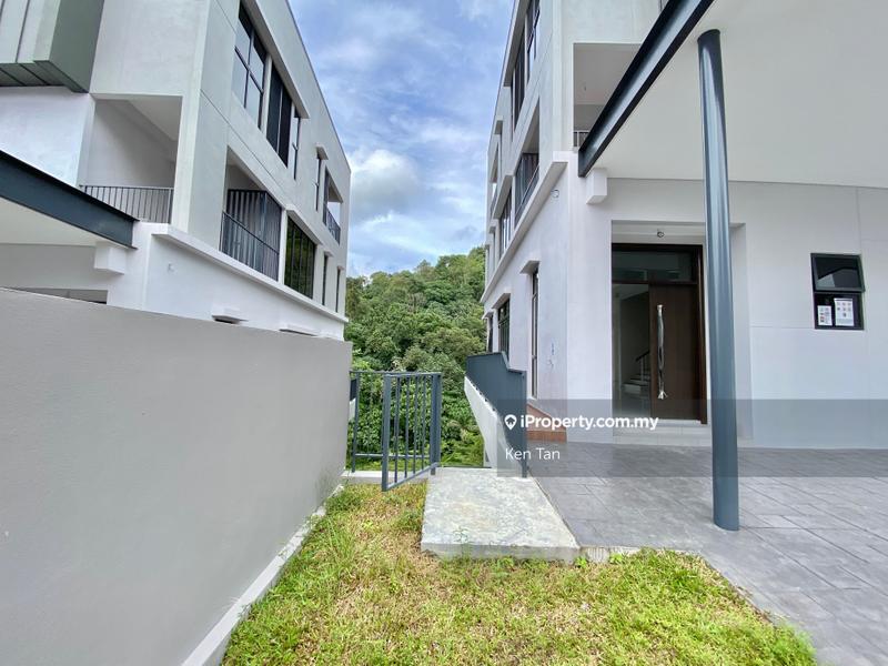 Semi-Detached House for Sale in Bandar Damansara Perdana, Damansara Perdana by Ken Tan - iProperty.com.my