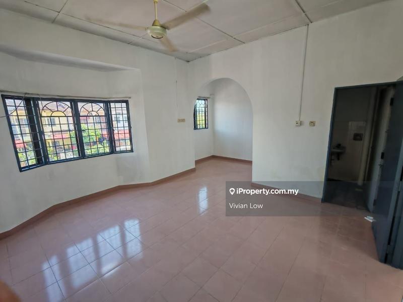2-storey Terraced House for Sale in Taman Aman, Banting by Vivian Low - iProperty.com.my