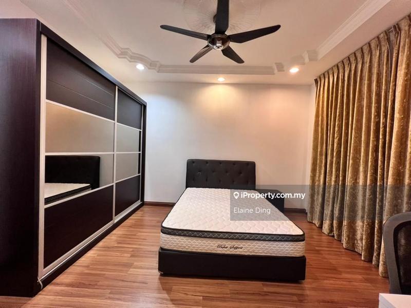 Bungalow House for Sale in Bluwater Estate of The Mines Resort City, Seri Kembangan by Elaine Ding - iProperty.com.my