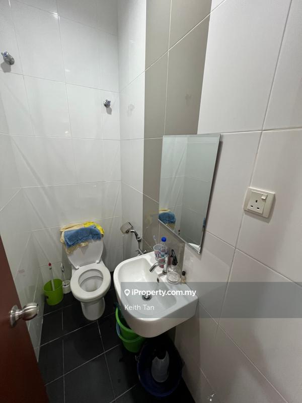 3-storey Terraced House for Sale in Laman Klebang, Klebang by Keith Tan - iProperty.com.my