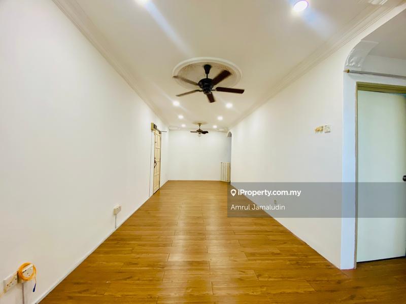 For Sale - Sri Melor (Mulberry Court)