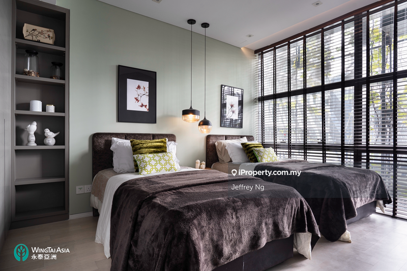 For Sale - Le Nouvel