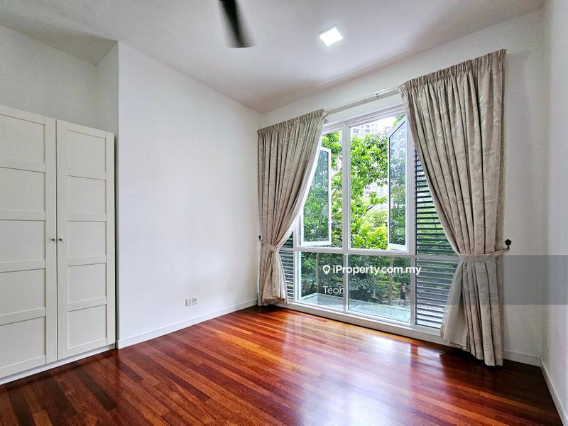 For Sale - Pavilion Hilltop