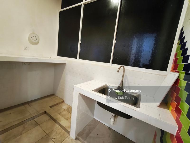 Kediaman Servis untuk Dijual di O'hako Residence oleh Chow Kok Toong - iProperty.com.my