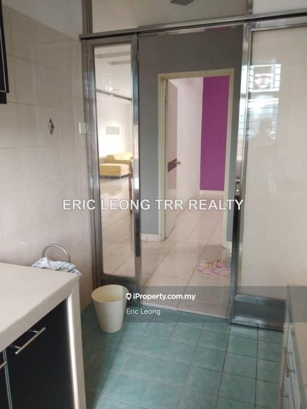 Townhouse for Sale in Taman Lagenda Mas, Cheras by Eric Leong - iProperty.com.my