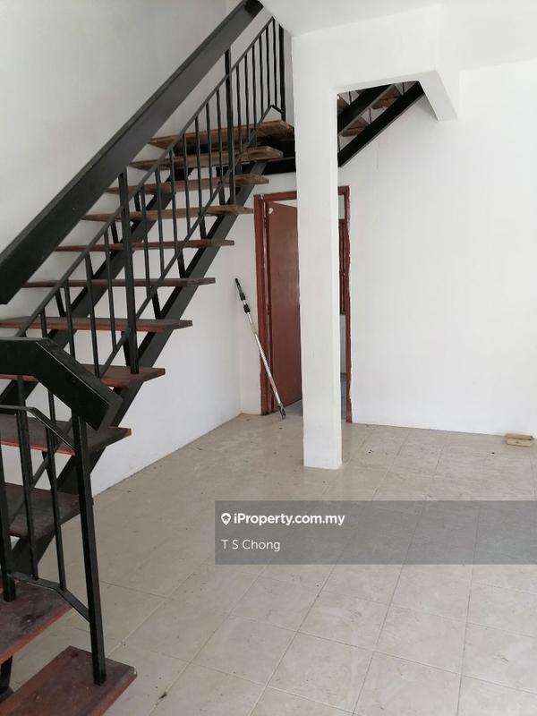 2-storey Terraced House for Sale in Bandar Saujana Putra, Tanjong Duabelas by T S Chong - iProperty.com.my