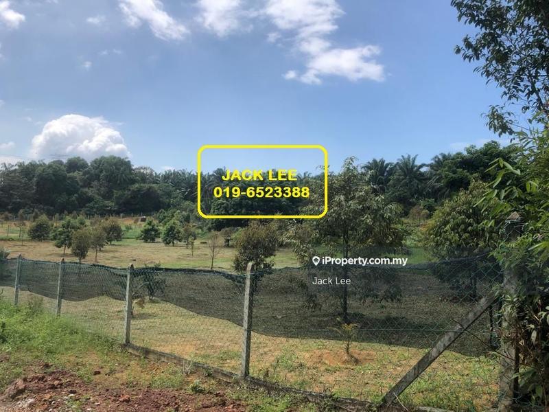 For Sale - Batu 6 Lukut Port Dickson