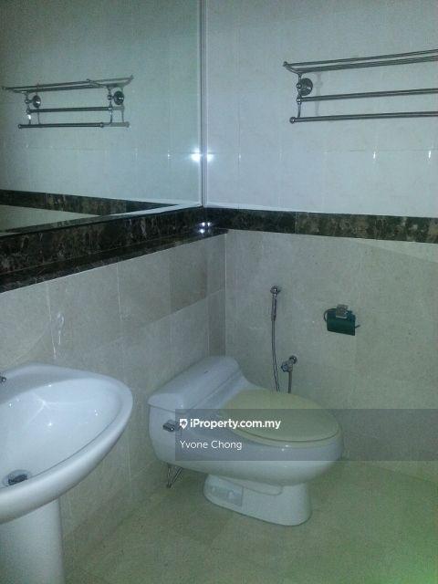 Kondominium untuk Dijual di Hampshire Park Condominium oleh Yvone Chong - iProperty.com.my