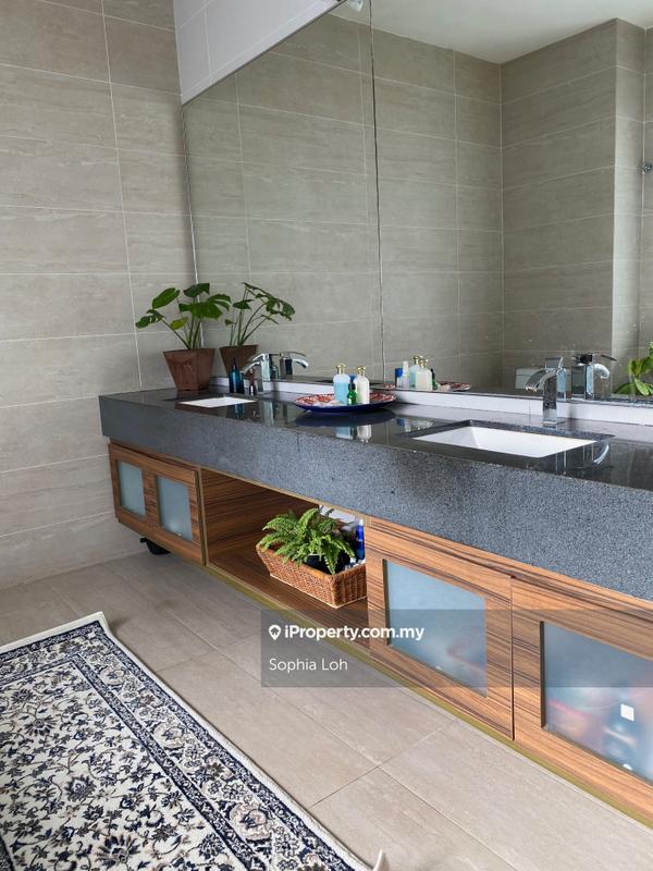 Semi-Detached House for Sale in Equine park, Seri Kembangan by Sophia Loh - iProperty.com.my