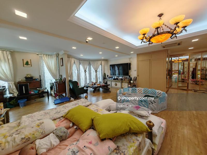Rumah Berkembar untuk Dijual di Kelana Jaya, Petaling Jaya oleh Ivan Lee - iProperty.com.my