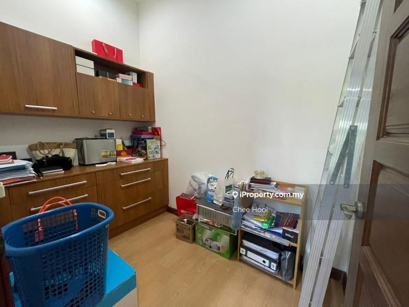 Rumah Berkembar untuk Dijual di Jalan Bunga Kaca Piring, Tanjung Bungah oleh Chee Hooi - iProperty.com.my