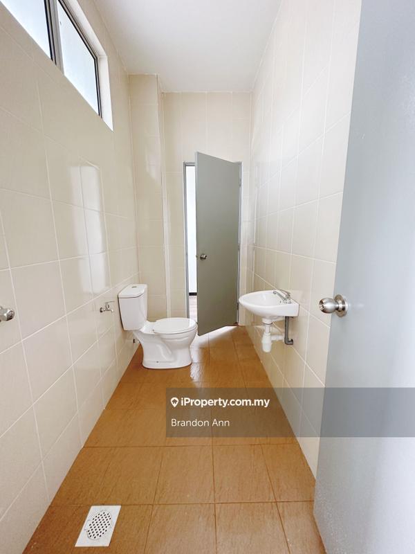 2-storey Terraced House for Sale in Seri Mahkota Maju, Gambang, Kuantan, Kuantan by Brandon Ann - iProperty.com.my