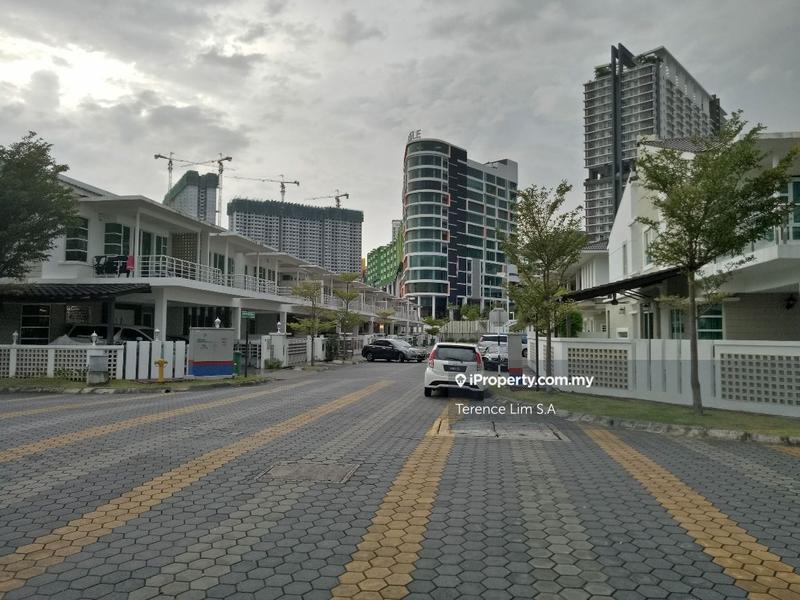 2-storey Terraced House for Sale in SATHU TERRACE @ ONE RESIDENCE, Sungai Ara by Terence Lim S.A - iProperty.com.my