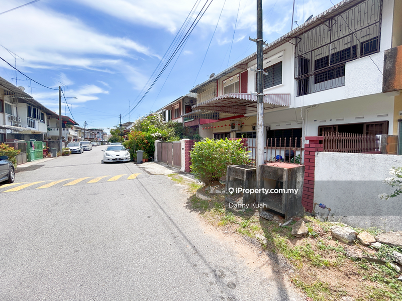 Rumah Teres 2-Tingkat untuk Dijual di Bukit Cina, Melaka City oleh Danny Kuah - iProperty.com.my