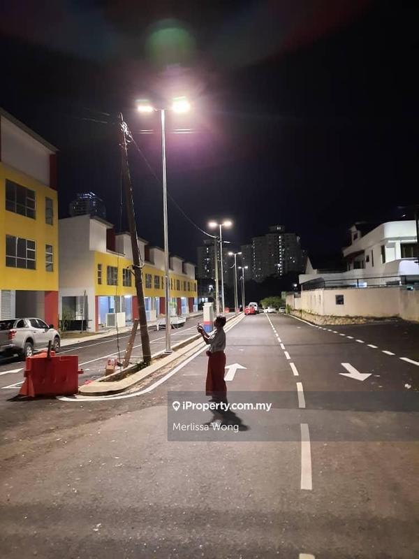 Shop untuk Dijual di Taman Overseas Union (Taman Oug), Jalan Klang Lama (Old Klang Road) oleh Merlissa Wong - iProperty.com.my