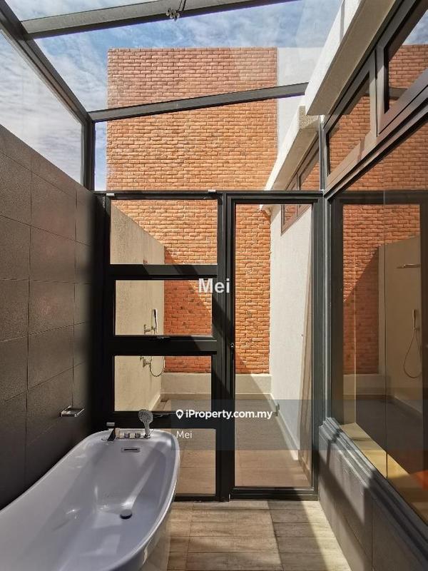 Bungalow House for Sale in Bandar Country Homes, Rawang by Mei - iProperty.com.my