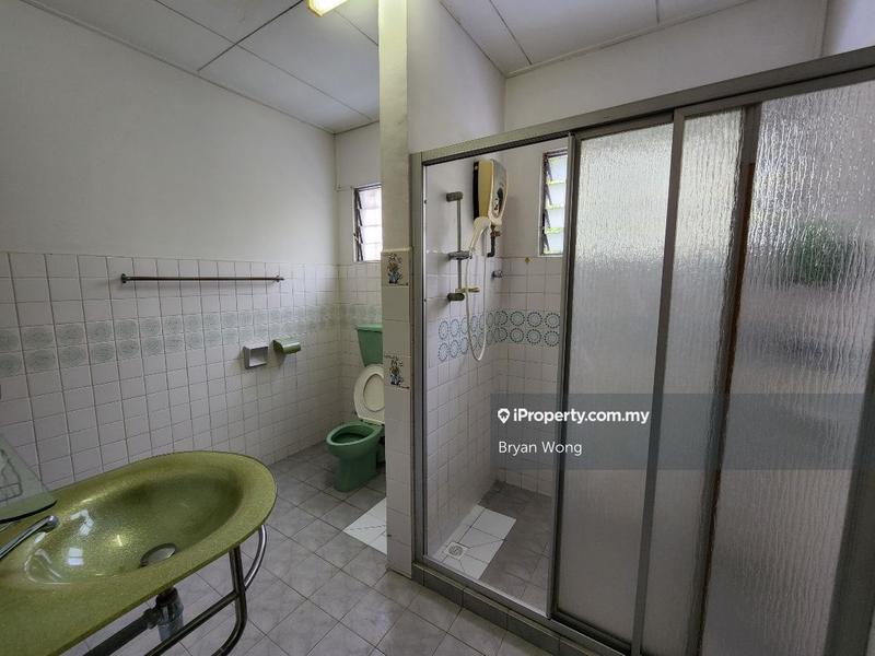 Semi-Detached House for Sale in Damansara Jaya, Petaling Jaya by Bryan Wong - iProperty.com.my