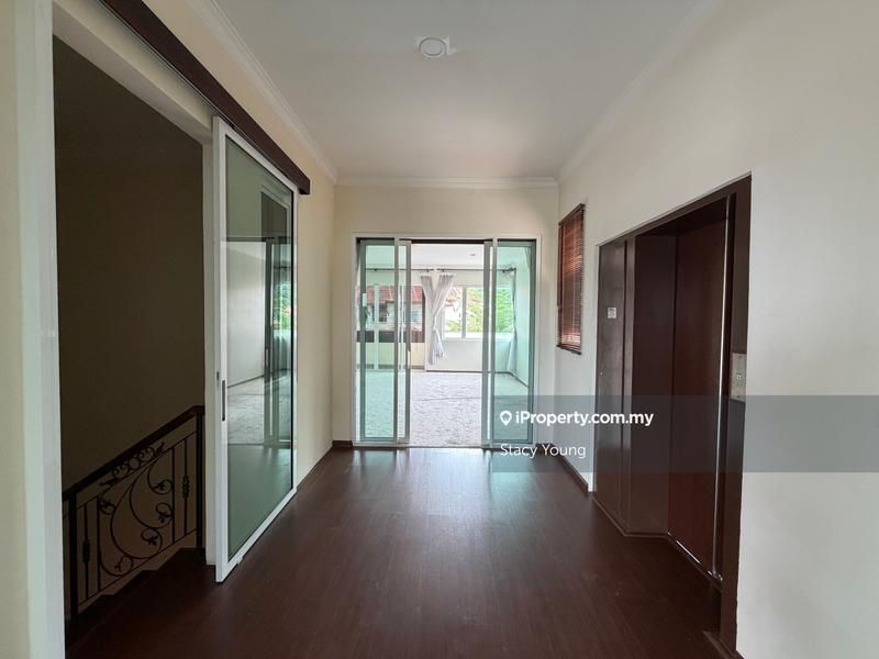 Semi-Detached House for Sale in Beverly Heights, Melawati by Stacy Young - iProperty.com.my