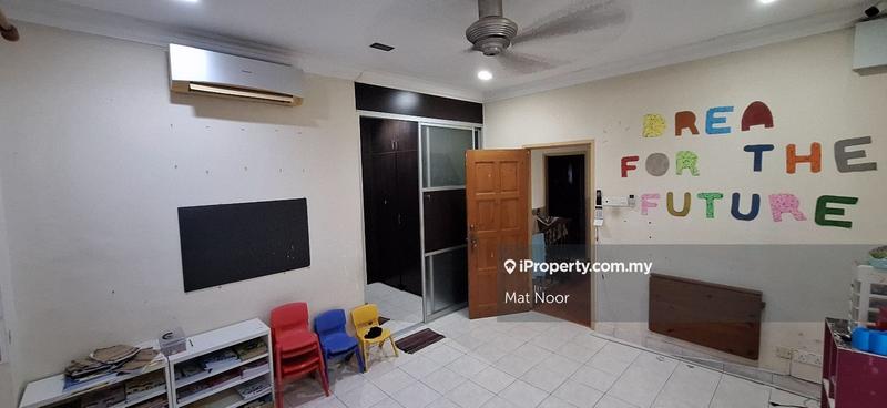 2-storey Terraced House for Sale in Seksyen 7, Shah Alam by Mat Noor - iProperty.com.my