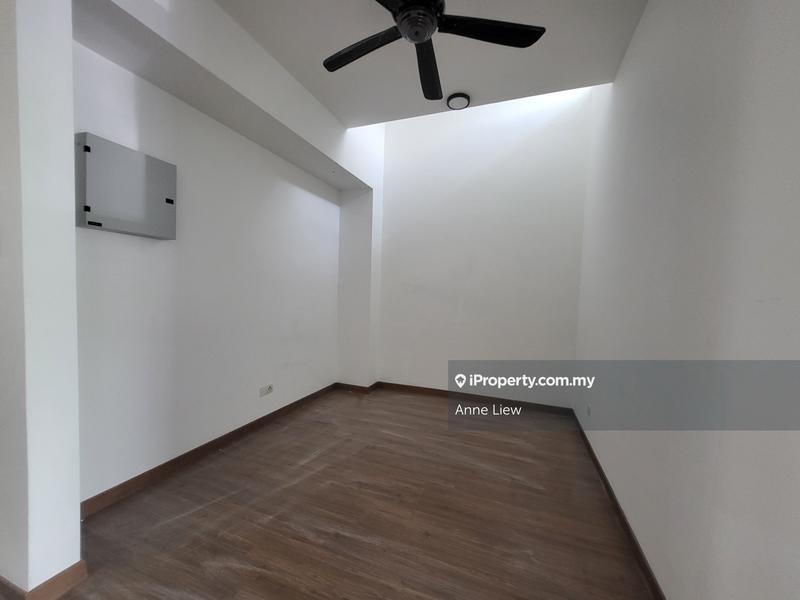 Rumah Teres 3-Tingkat untuk Dijual di Cyberjaya, Cyberjaya oleh Anne Liew - iProperty.com.my
