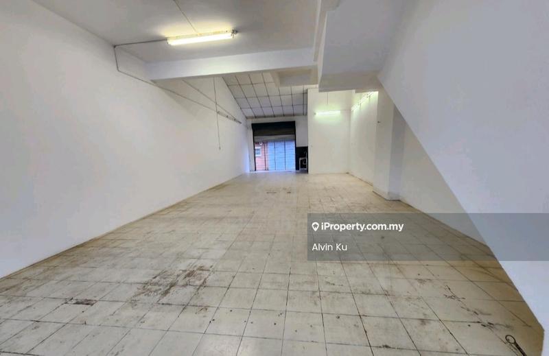 Kedai untuk Disewa di Kampung Baru Seri Kembangan, Seri Kembangan oleh Alvin Ku - Interior - iProperty.com.my