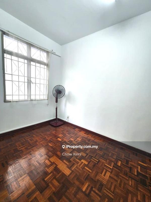 Pangsapuri untuk Dijual di Subang Perdana Goodyear Court 9 oleh Chow Xinni - iProperty.com.my