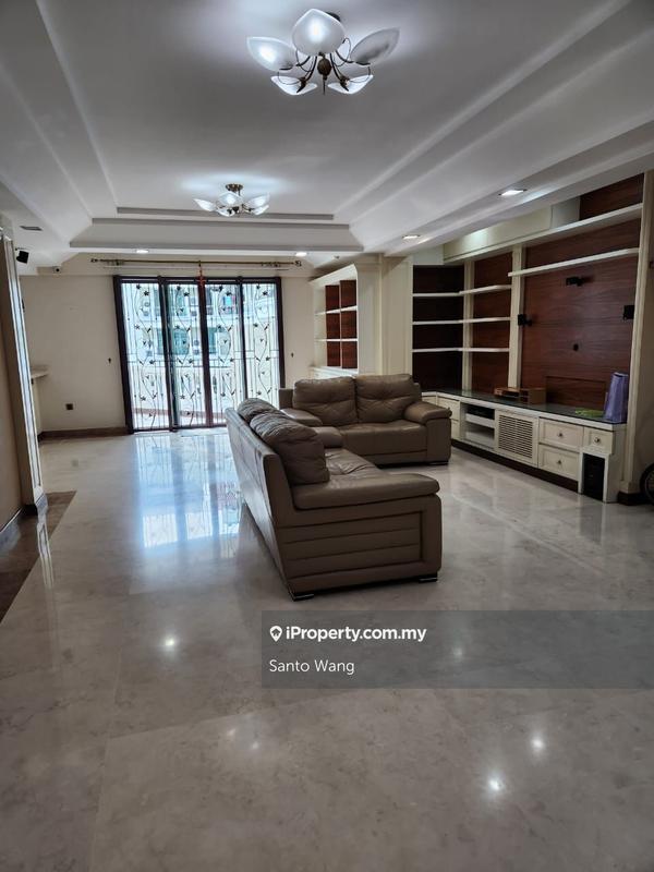 For Sale - Petrie Condominium