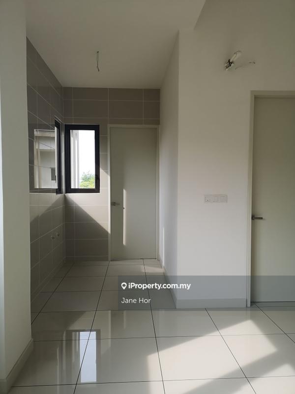 Townhouse for Sale in 16 Sierra, Puchong by Jane Hor - iProperty.com.my