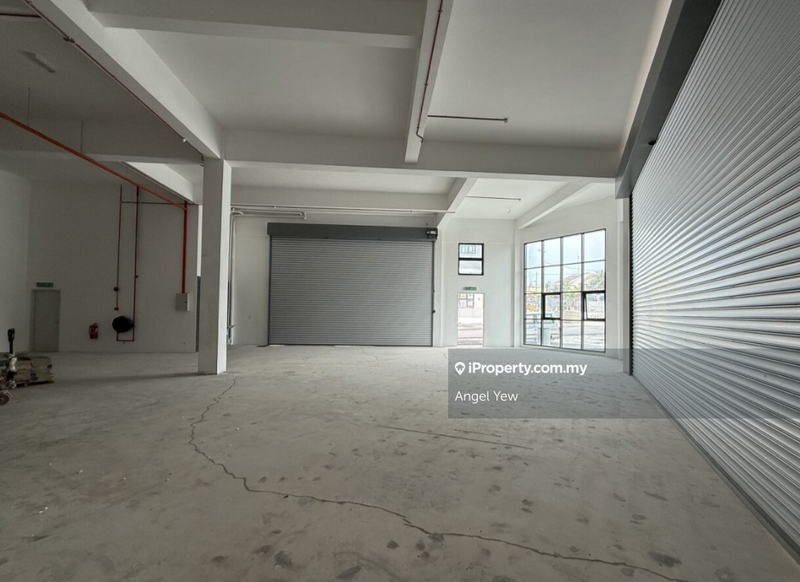 For Rent - Batu Caves Sungai Tua corner showroom factory 40ft container accessible