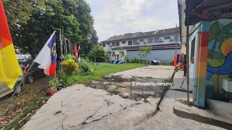 Rumah Teres 2-Tingkat untuk Dijual di Taman Bukit Serdang, Seri Kembangan oleh Philip Wong - iProperty.com.my