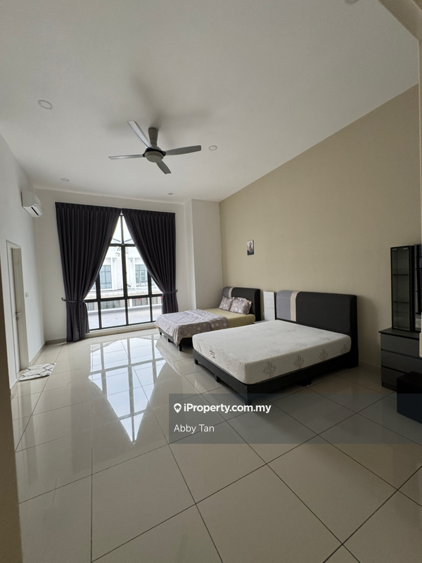 Rumah Teres untuk Disewa di Lunaria Resort Home, Bandar Sri Sendayan oleh Abby Tan - iProperty.com.my