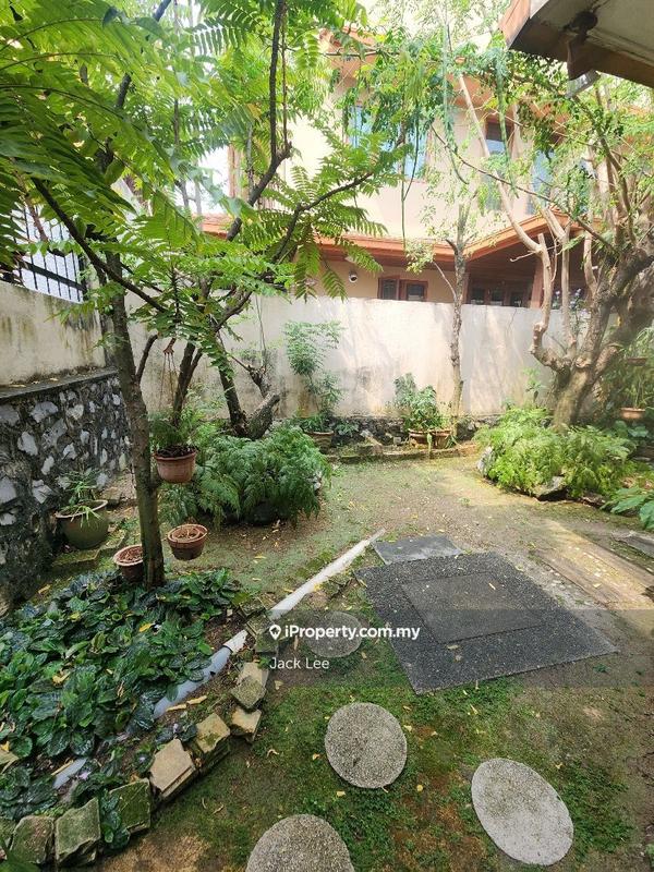 Rumah Berkembar untuk Dijual di Burhanuddin helmi, Taman Tun Dr Ismail oleh Jack Lee - iProperty.com.my